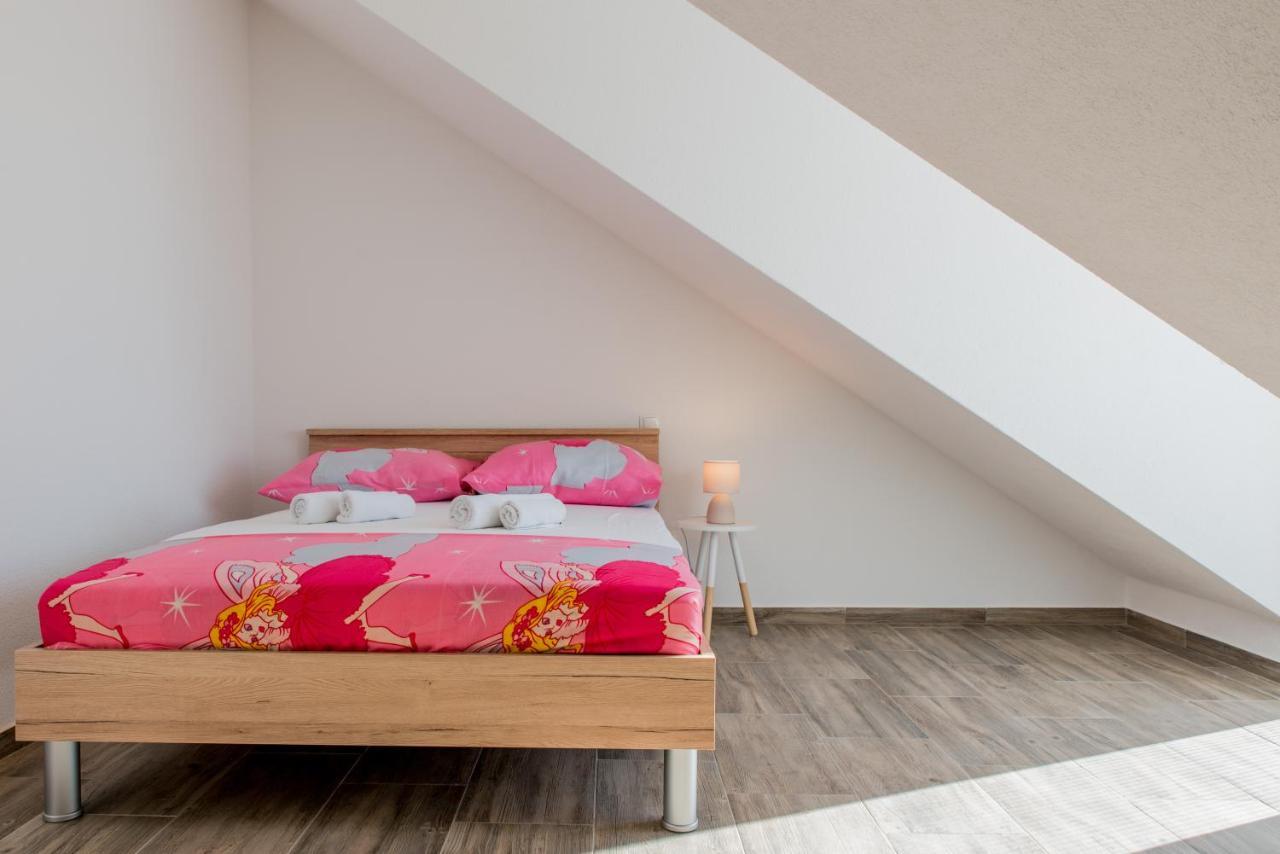 Apartments Zilic Kaštel Stari Exteriér fotografie